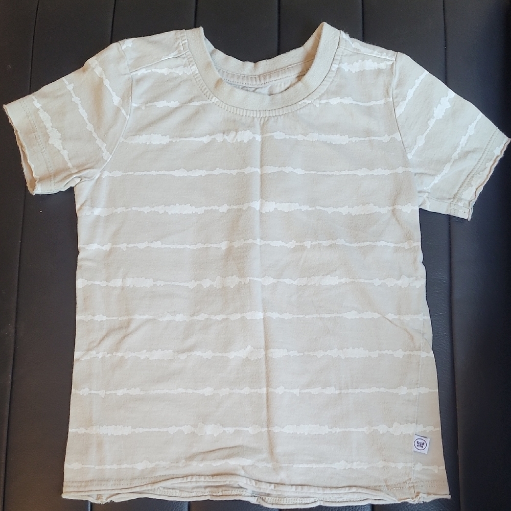 The Honest Company Kids T-Shirt - Beige and White Stripes